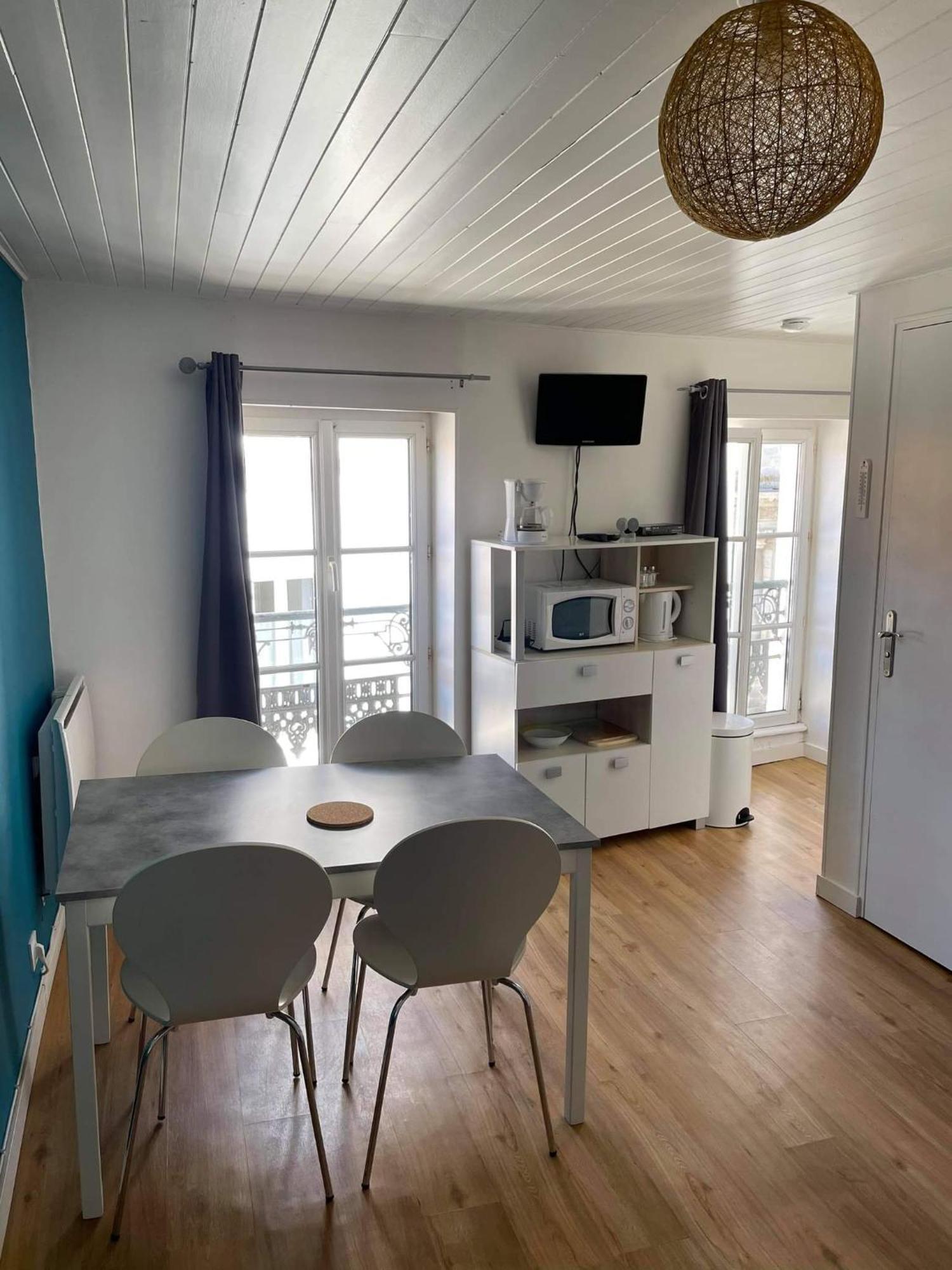 Charmant Studio En Hyper Centre Les Sables-dʼOlonne Екстериор снимка